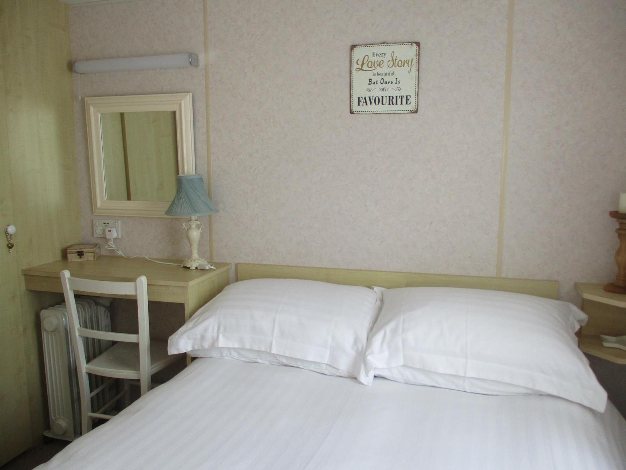 Summer Breeze Caravan Bacton  Exterior photo